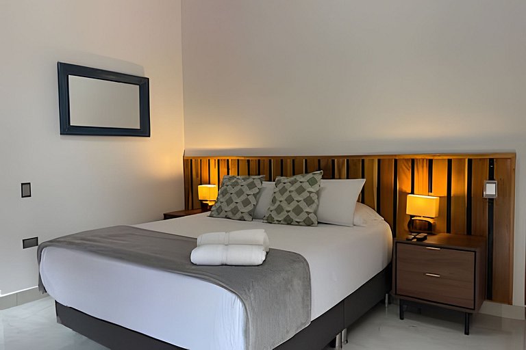 Casa Palos Altos; Poblado; 6 min de Provenza;