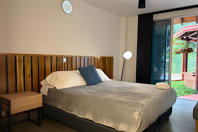 Casa Palos Altos; Poblado; 6 min de Provenza;