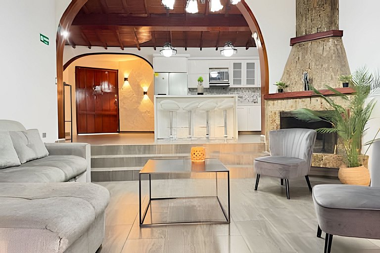 Apt Palos Altos Poblado; caminando de restaurantes