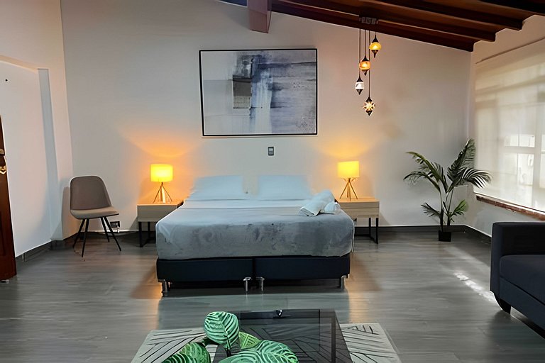 Apt Palos Altos Poblado; caminando de restaurantes