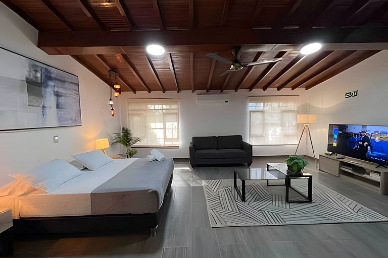 Apt Palos Altos Poblado; caminando de restaurantes