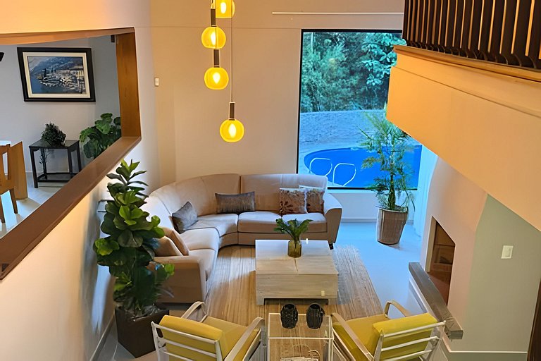 NUEVA Mansion con piscina y jacuzzi, El Poblado