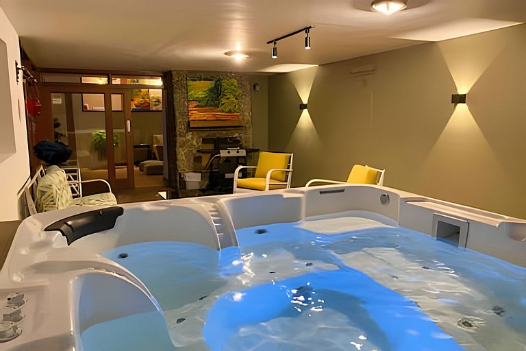 NUEVA Mansion con piscina y jacuzzi, El Poblado