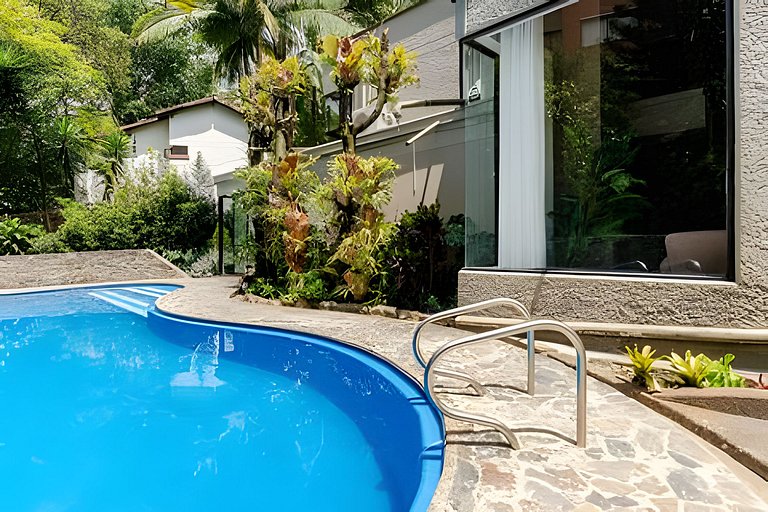 NUEVA Mansion con piscina y jacuzzi, El Poblado