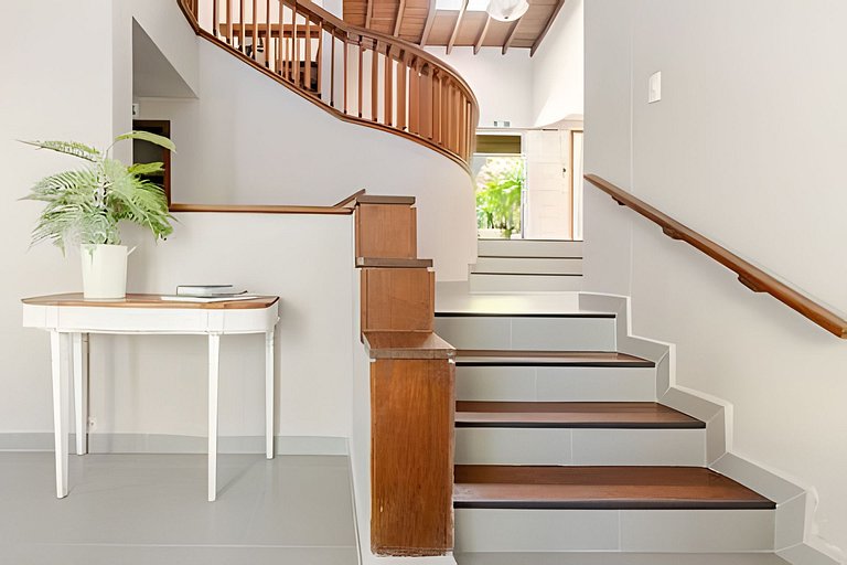 NUEVA Mansion con piscina y jacuzzi, El Poblado