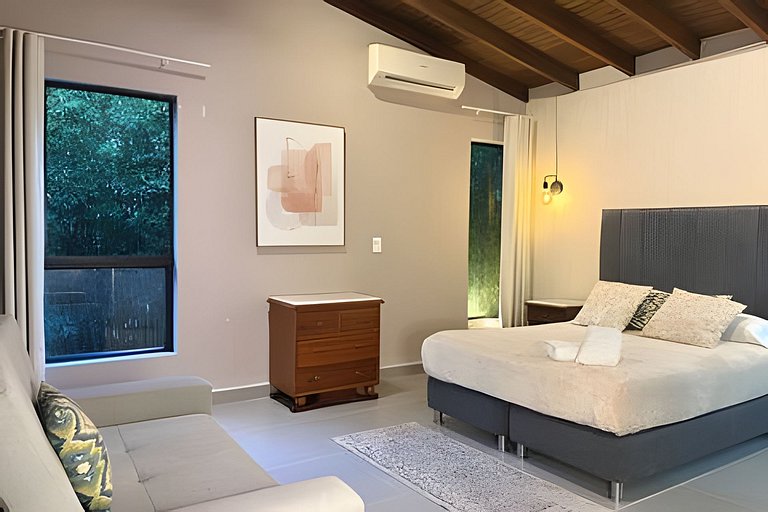 NUEVA Mansion con piscina y jacuzzi, El Poblado