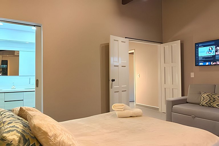 NUEVA Mansion con piscina y jacuzzi, El Poblado