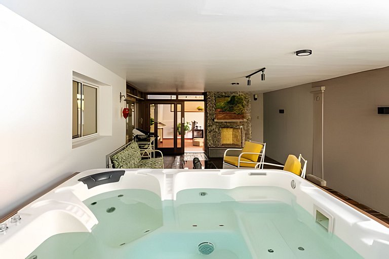 NUEVA Mansion con piscina y jacuzzi, El Poblado