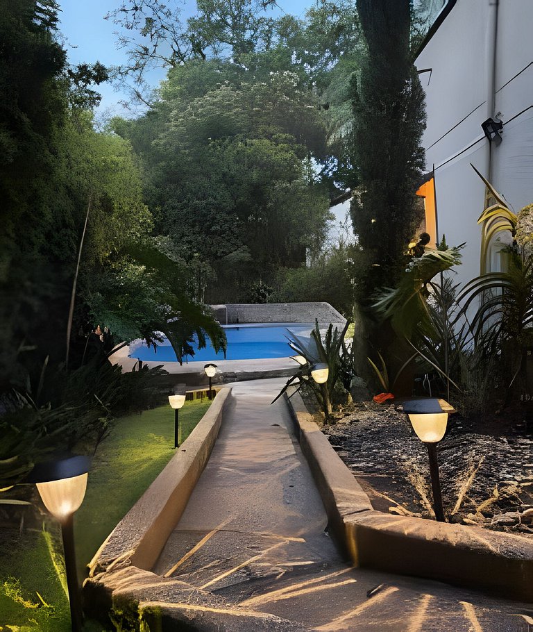 NUEVA Mansion con piscina y jacuzzi, El Poblado