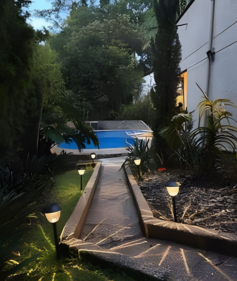 NUEVA Mansion con piscina y jacuzzi, El Poblado