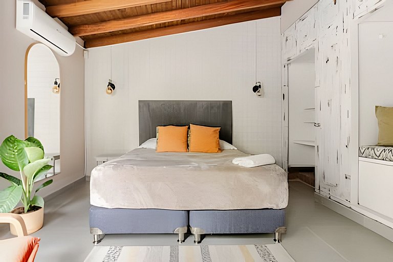 NUEVA Mansion con piscina y jacuzzi, El Poblado