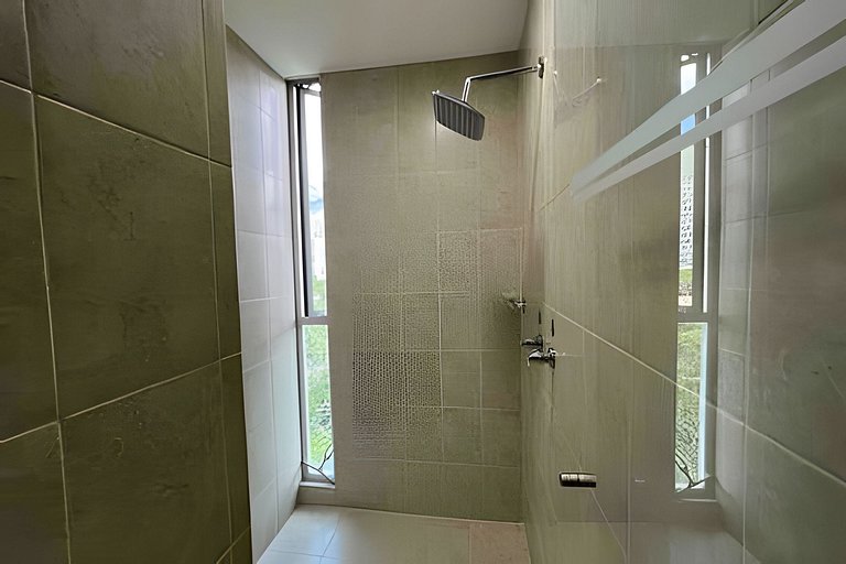 Exclusive apt in Poblado, Central location